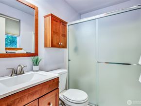 20791 Nachant Drive NE, Indianola WA 98342