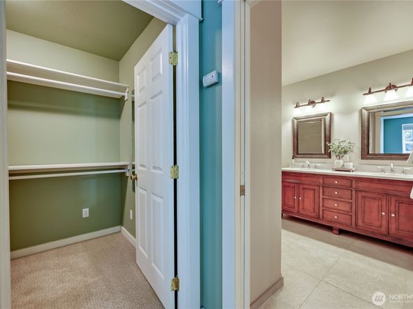 20791 Nachant Drive NE, Indianola WA 98342