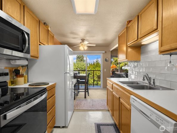 330 Elm Street 305, Everett WA 98203