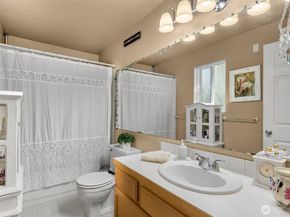 330 Elm Street 305, Everett WA 98203