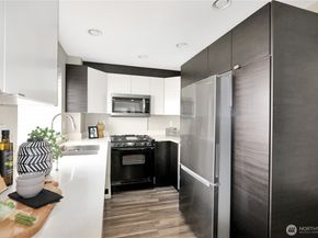 1533 18th Avenue S 5, Seattle WA 98144