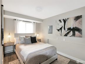 1533 18th Avenue S 5, Seattle WA 98144