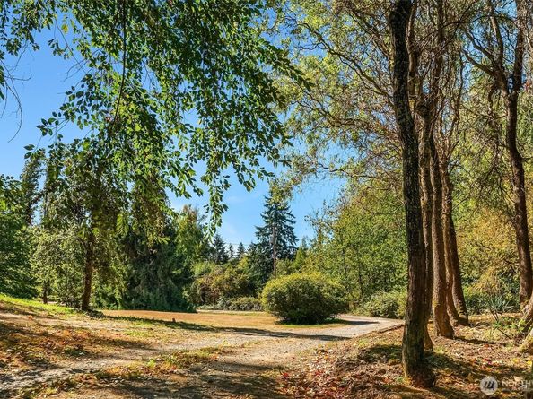 10320 SW Cove Road, Vashon WA 98070