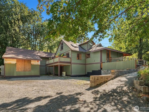 10320 SW Cove Road, Vashon WA 98070