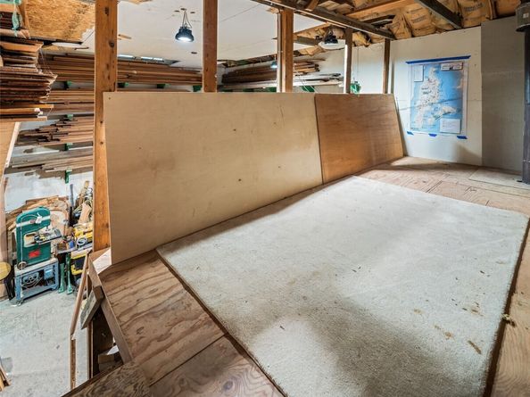 10320 SW Cove Road, Vashon WA 98070