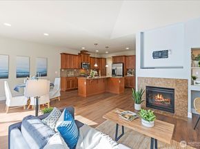 1532 145th Place SW A, Lynnwood WA 98087