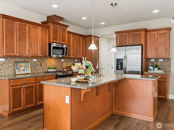 1532 145th Place SW A, Lynnwood WA 98087