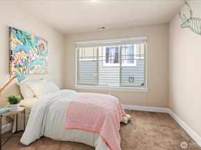 1532 145th Place SW A, Lynnwood WA 98087