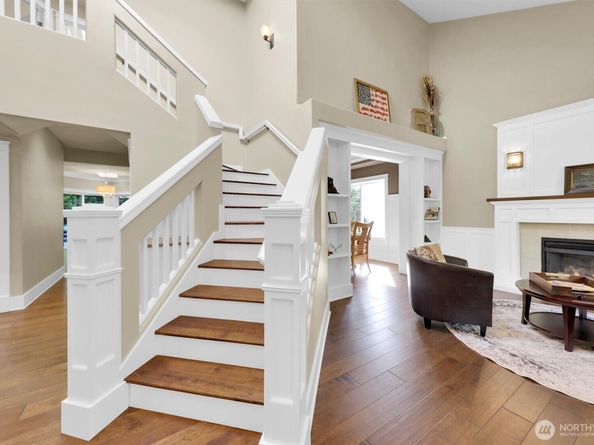 20021 NE 194 Street, Woodinville WA 98077