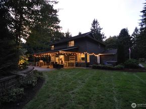 20021 NE 194 Street, Woodinville WA 98077