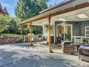 20021 NE 194 Street, Woodinville WA 98077