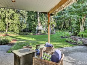 20021 NE 194 Street, Woodinville WA 98077