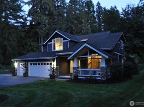 20021 NE 194 Street, Woodinville WA 98077