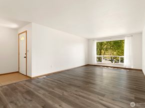 13822 SE 163rd Street, Renton WA 98058
