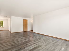13822 SE 163rd Street, Renton WA 98058