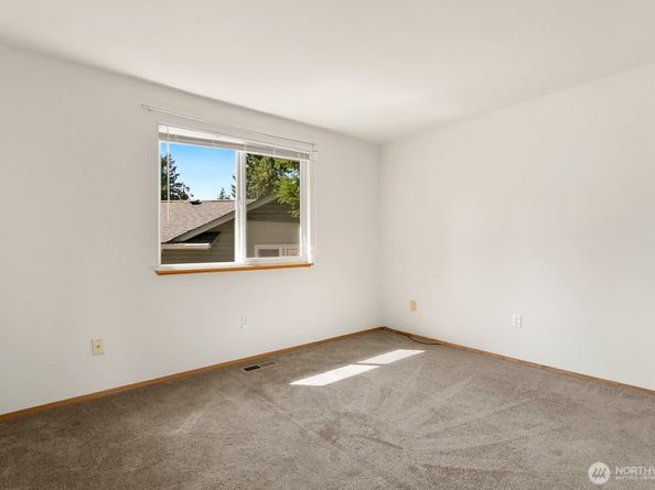 13822 SE 163rd Street, Renton WA 98058