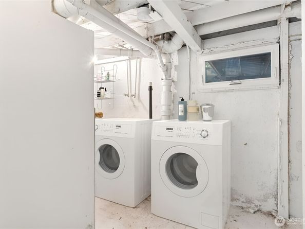 1616 11th Street, Bremerton WA 98337