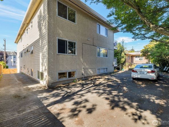 4324 Phinney Avenue N 1, Seattle WA 98103