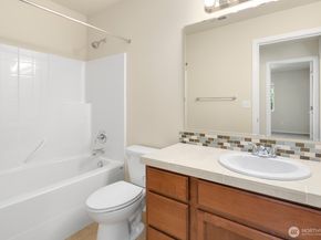 5022 117th Street SE, Everett WA 98208