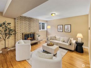 14831 NE 14th Street, Bellevue WA 98007