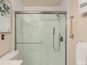 24613 13th Avenue S, Des Moines WA 98198