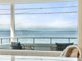 1588 Alki Avenue SW, Seattle WA 98116