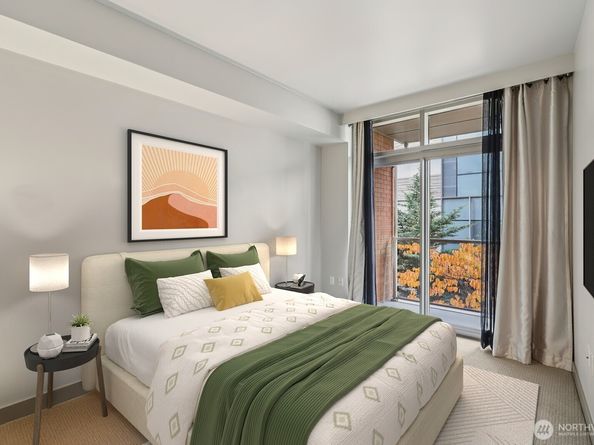 10650 NE 9th Place 521, Bellevue WA 98004