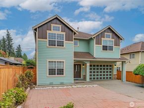 20352 105th Court SE, Kent WA 98031