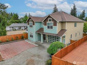 20352 105th Court SE, Kent WA 98031