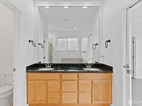 20352 105th Court SE, Kent WA 98031