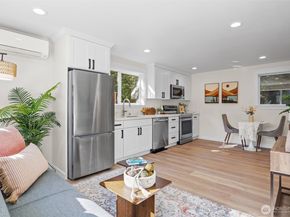 9545 Wallingford Avenue N, Seattle WA 98103