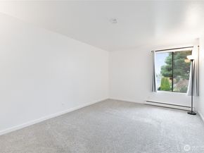 8516 196th Street SW 206, Edmonds WA 98026