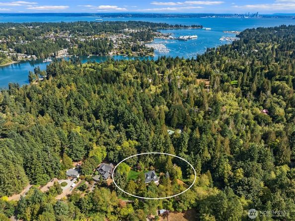 5960 Old Mill Road NE, Bainbridge Island WA 98110