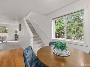 12311 Roosevelt Way NE B, Seattle WA 98125