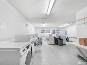 4807 180th Street SW E105, Lynnwood WA 98037