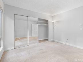 4807 180th Street SW E105, Lynnwood WA 98037