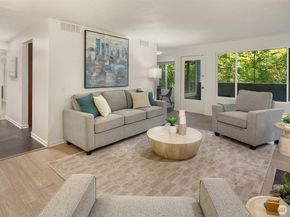 17417 Ashworth Avenue N 203, Shoreline WA 98133