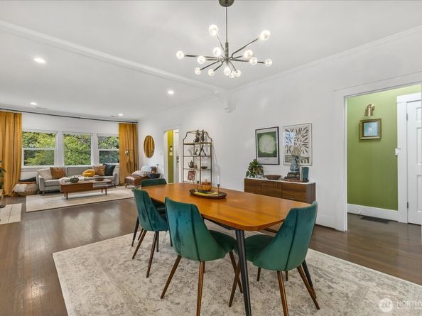 4738 4th Avenue NE, Seattle WA 98105
