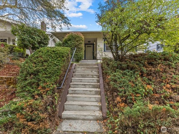 4738 4th Avenue NE, Seattle WA 98105