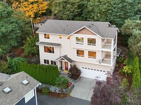 323 Lind Avenue NW, Renton WA 98057