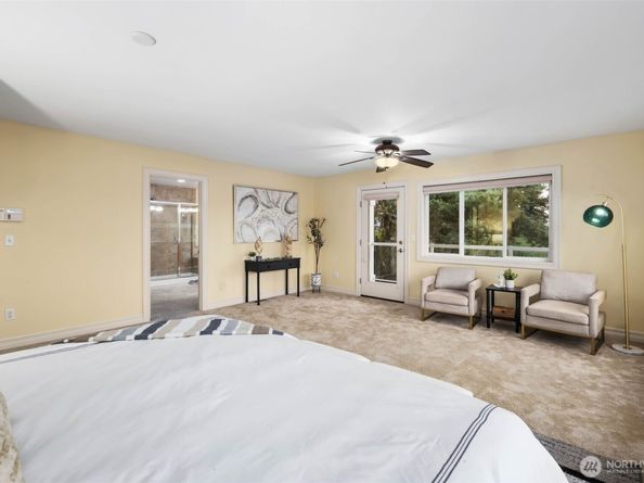 323 Lind Avenue NW, Renton WA 98057