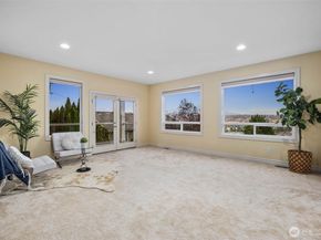 323 Lind Avenue NW, Renton WA 98057