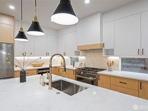 12426 NE 90th Street, Kirkland WA 98033