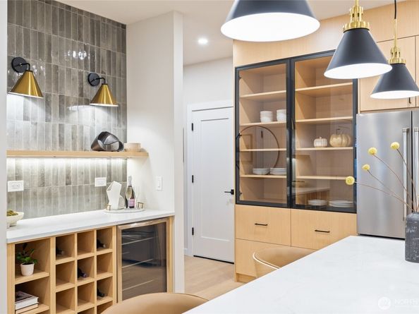 12426 NE 90th Street, Kirkland WA 98033