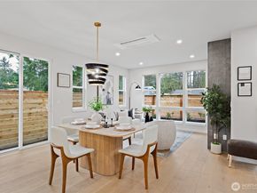 12426 NE 90th Street, Kirkland WA 98033