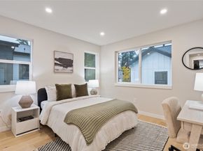 12426 NE 90th Street, Kirkland WA 98033