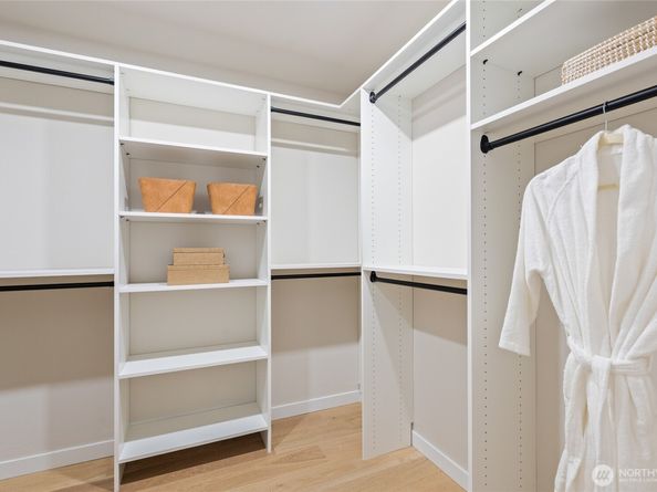 12426 NE 90th Street, Kirkland WA 98033