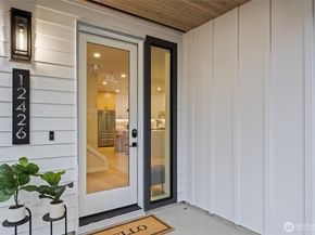 12426 NE 90th Street, Kirkland WA 98033