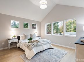 12426 NE 90th Street, Kirkland WA 98033