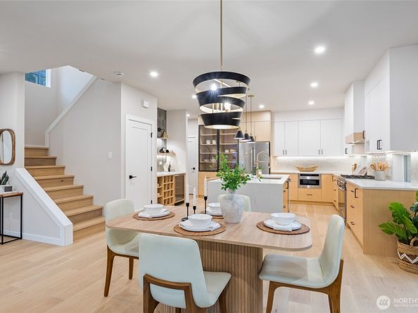 12426 NE 90th Street, Kirkland WA 98033